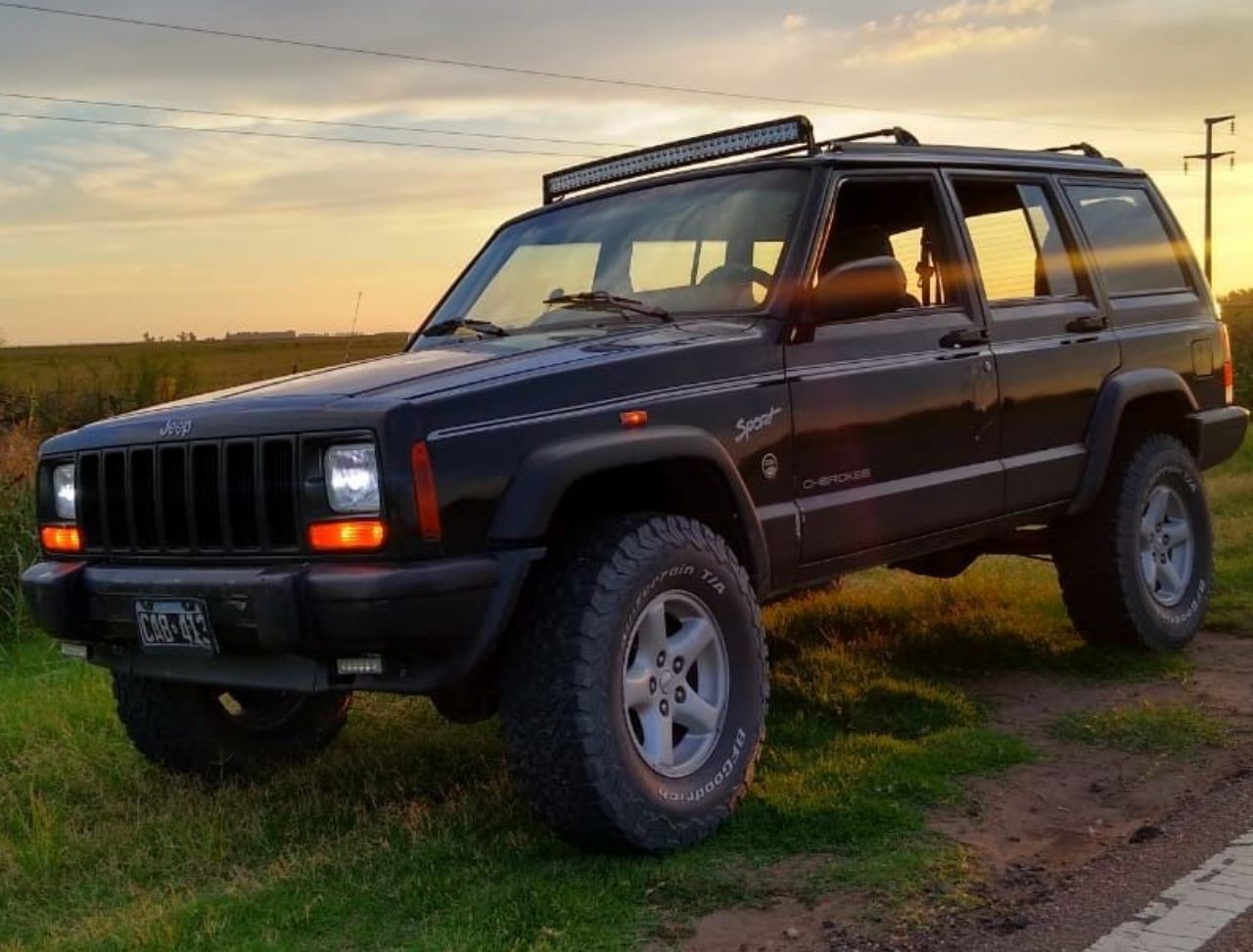 Jeep Cherokee Usado en Buenos Aires, deRuedas