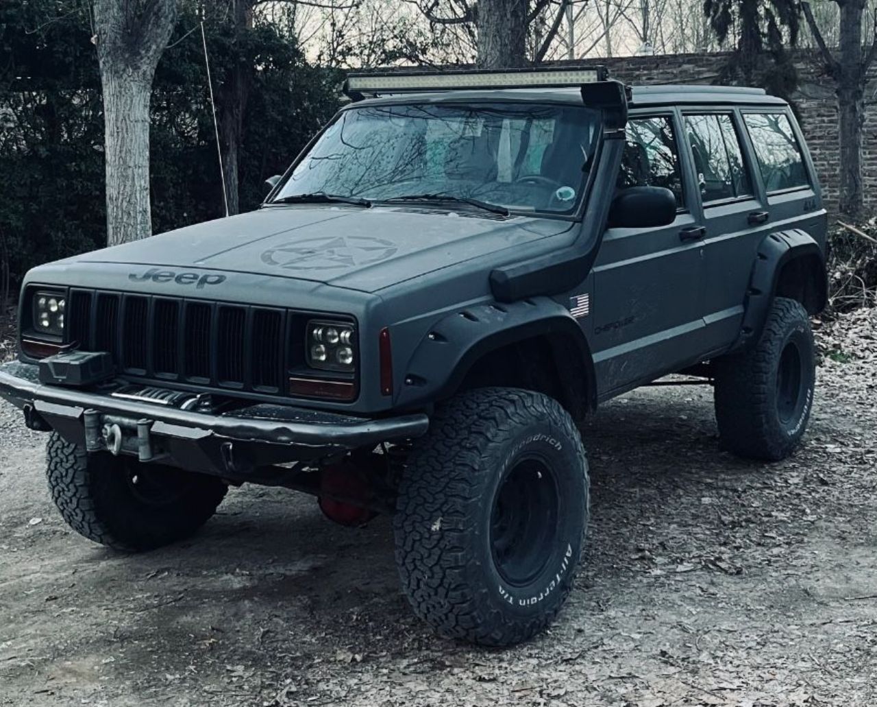 Jeep Cherokee Usado en Mendoza, deRuedas
