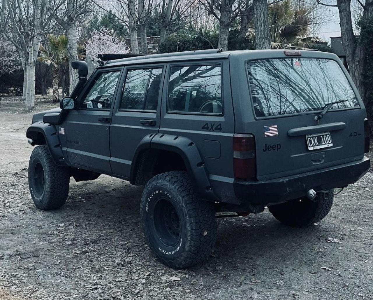 Jeep Cherokee Usado en Mendoza, deRuedas