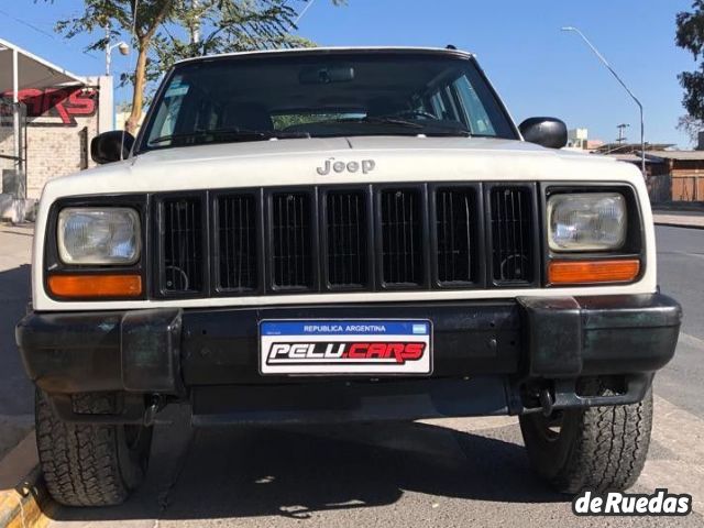 Jeep Cherokee Usado en San Juan, deRuedas