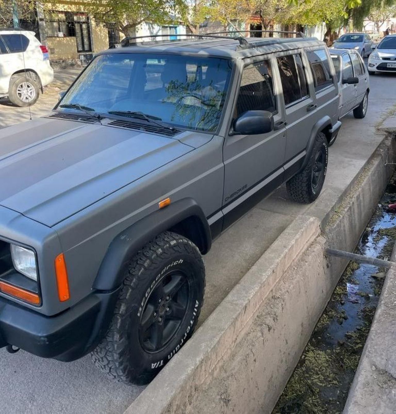 Jeep Cherokee Usado en Mendoza, deRuedas