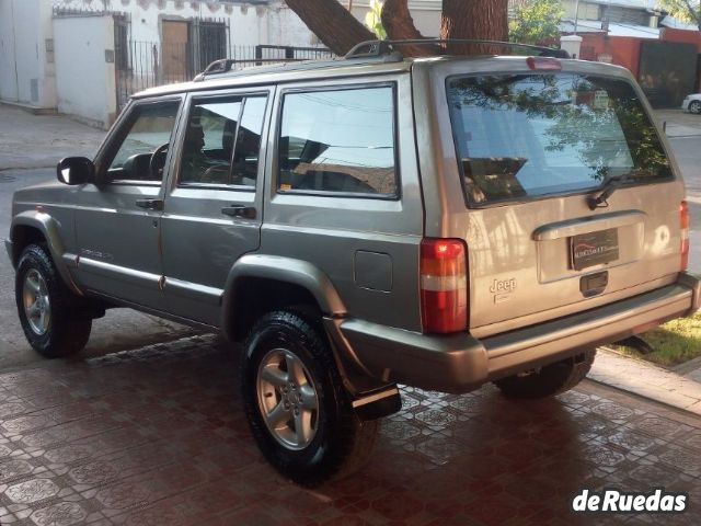 Jeep Cherokee Usado en Mendoza, deRuedas