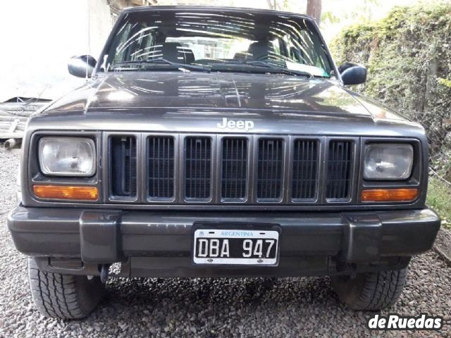 Jeep Cherokee Usado en Mendoza, deRuedas