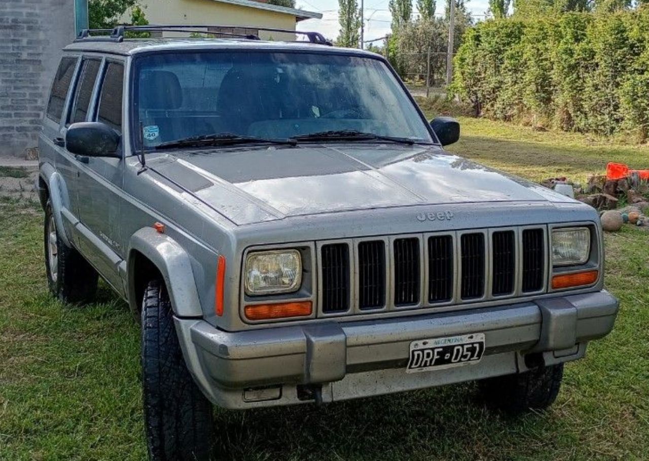 Jeep Cherokee Usado en Mendoza, deRuedas