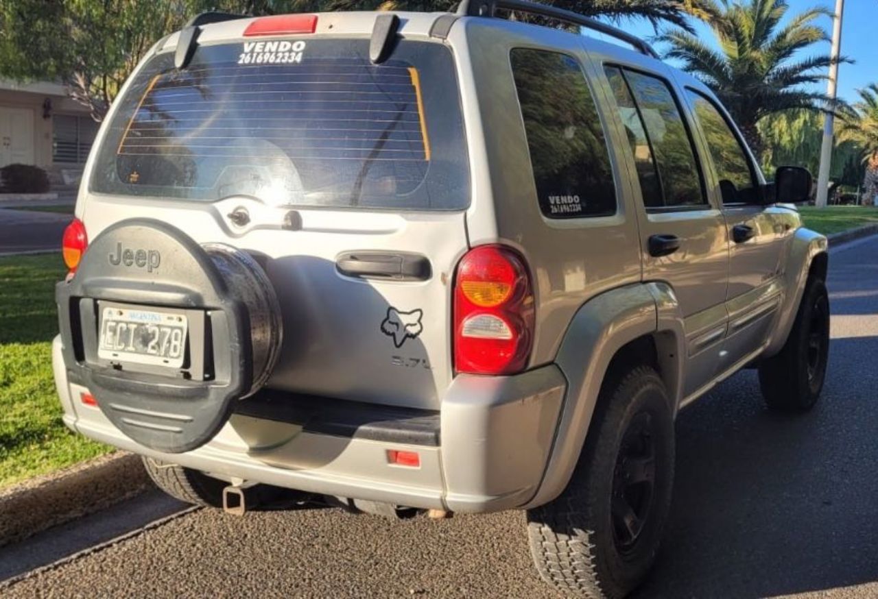 Jeep Cherokee Usado Financiado en Mendoza, deRuedas