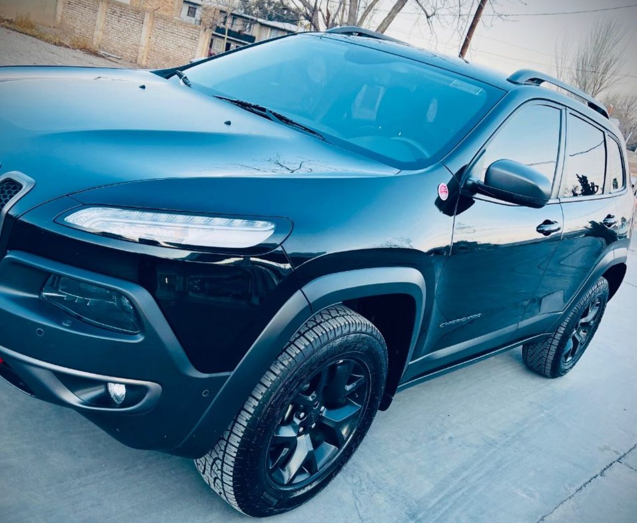 Jeep Cherokee Usado Financiado en Mendoza, deRuedas