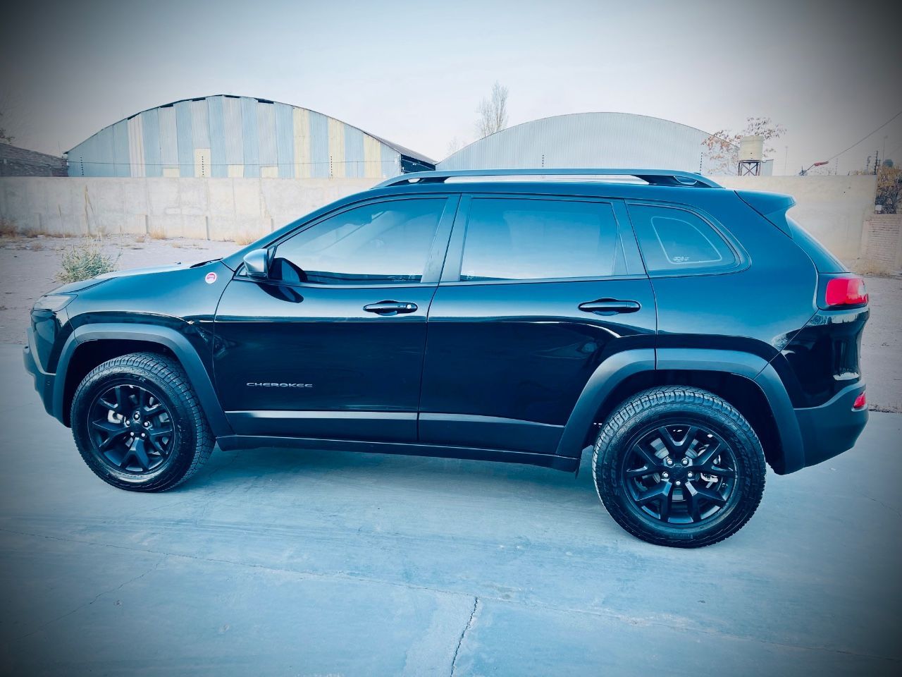 Jeep Cherokee Usado Financiado en Mendoza, deRuedas