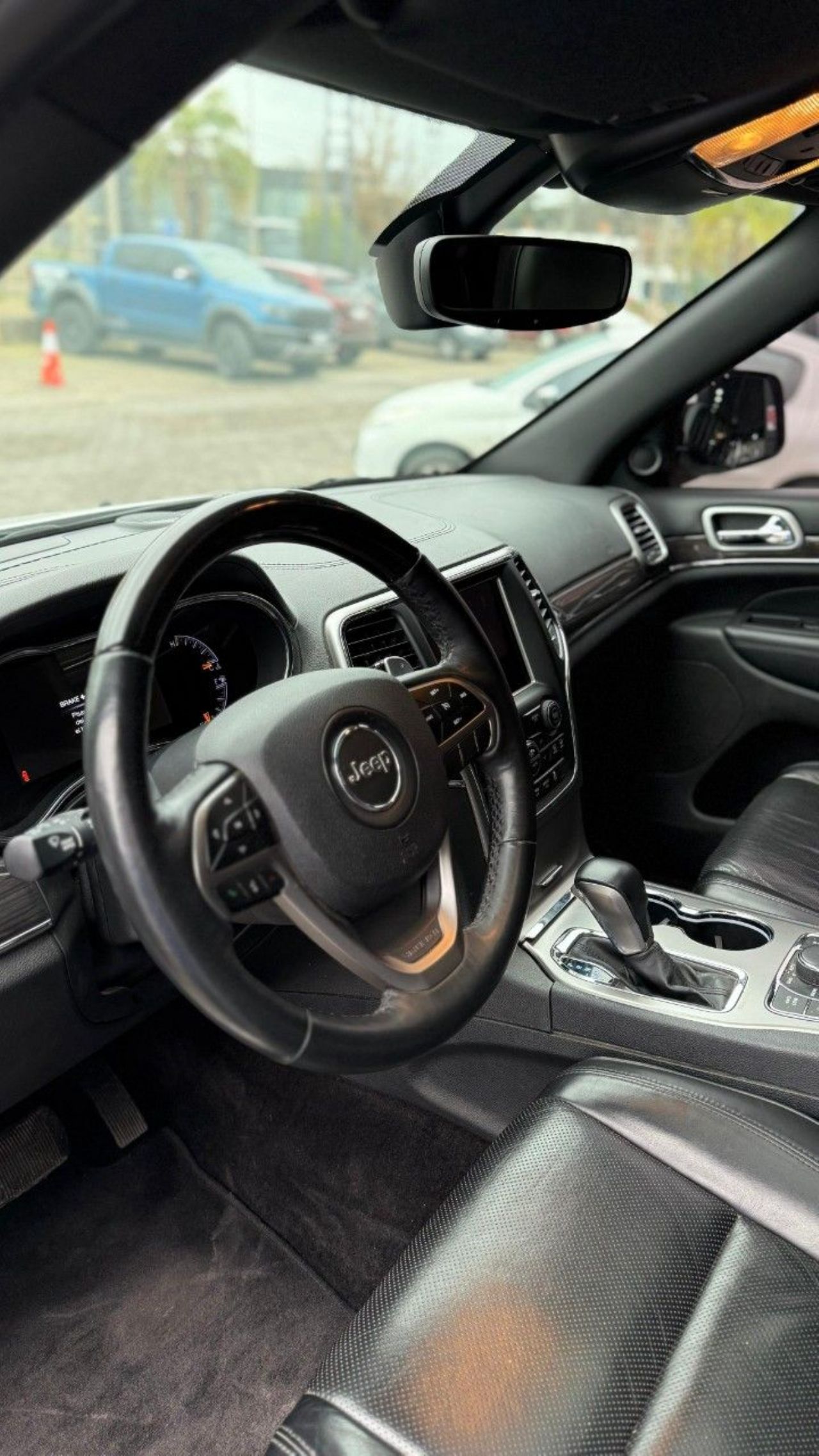 Jeep Cherokee Usado Financiado en Córdoba, deRuedas