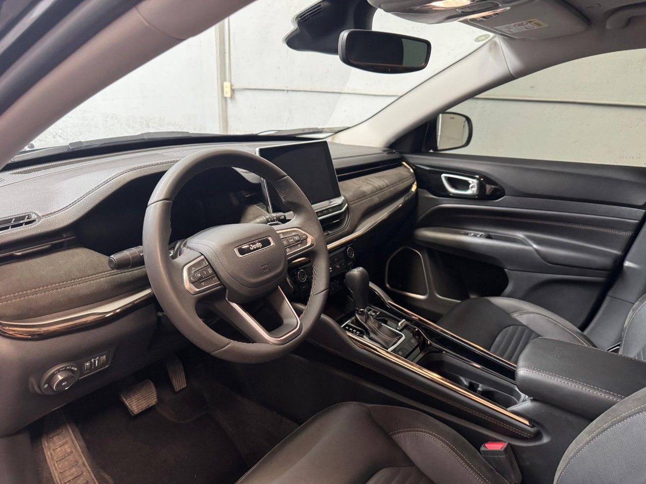 Jeep Commander Usado en Mendoza, deRuedas