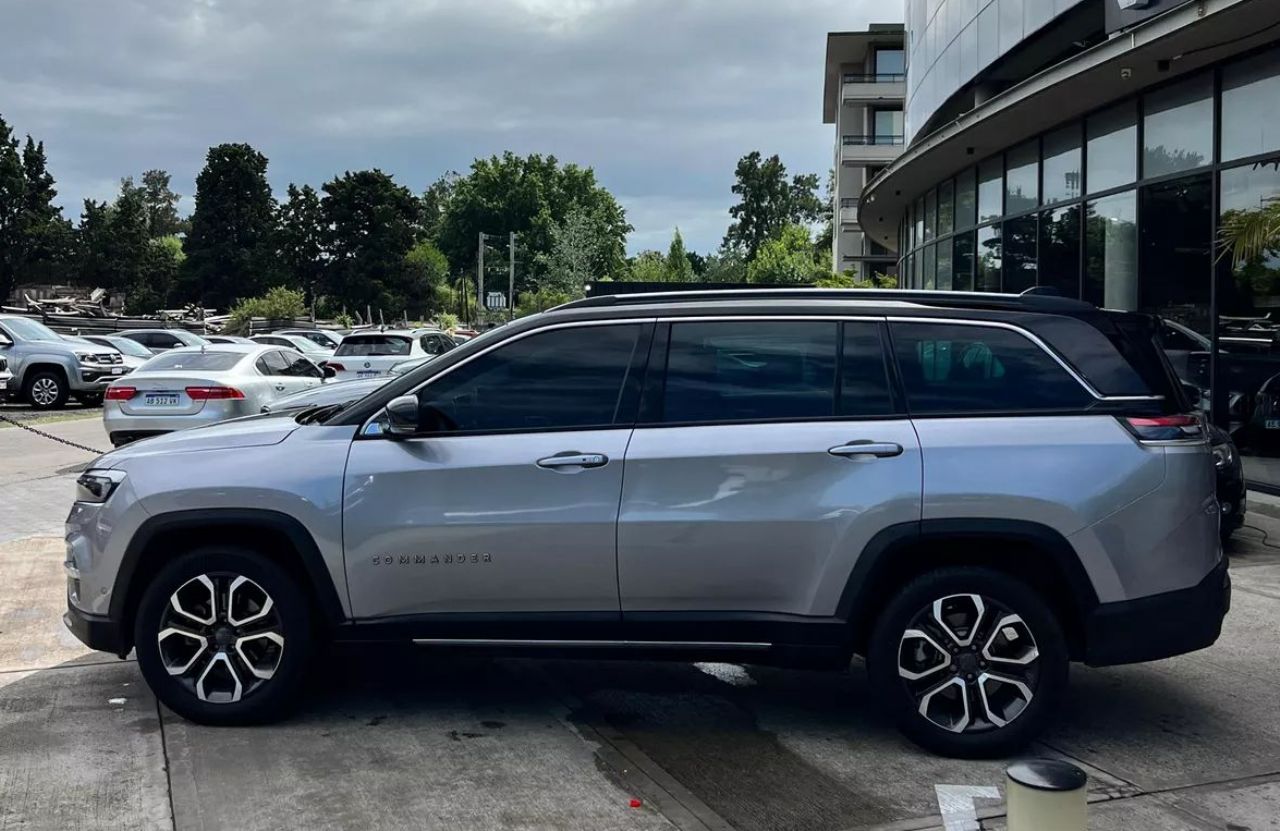 Jeep Commander Usado en Buenos Aires, deRuedas