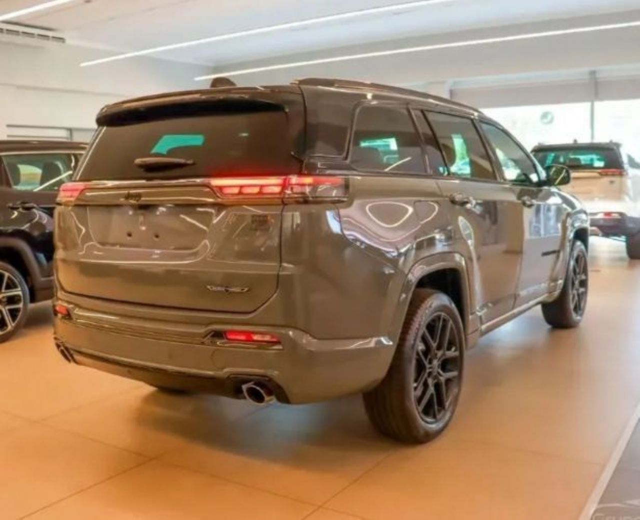 Jeep Commander Nuevo en Córdoba, deRuedas