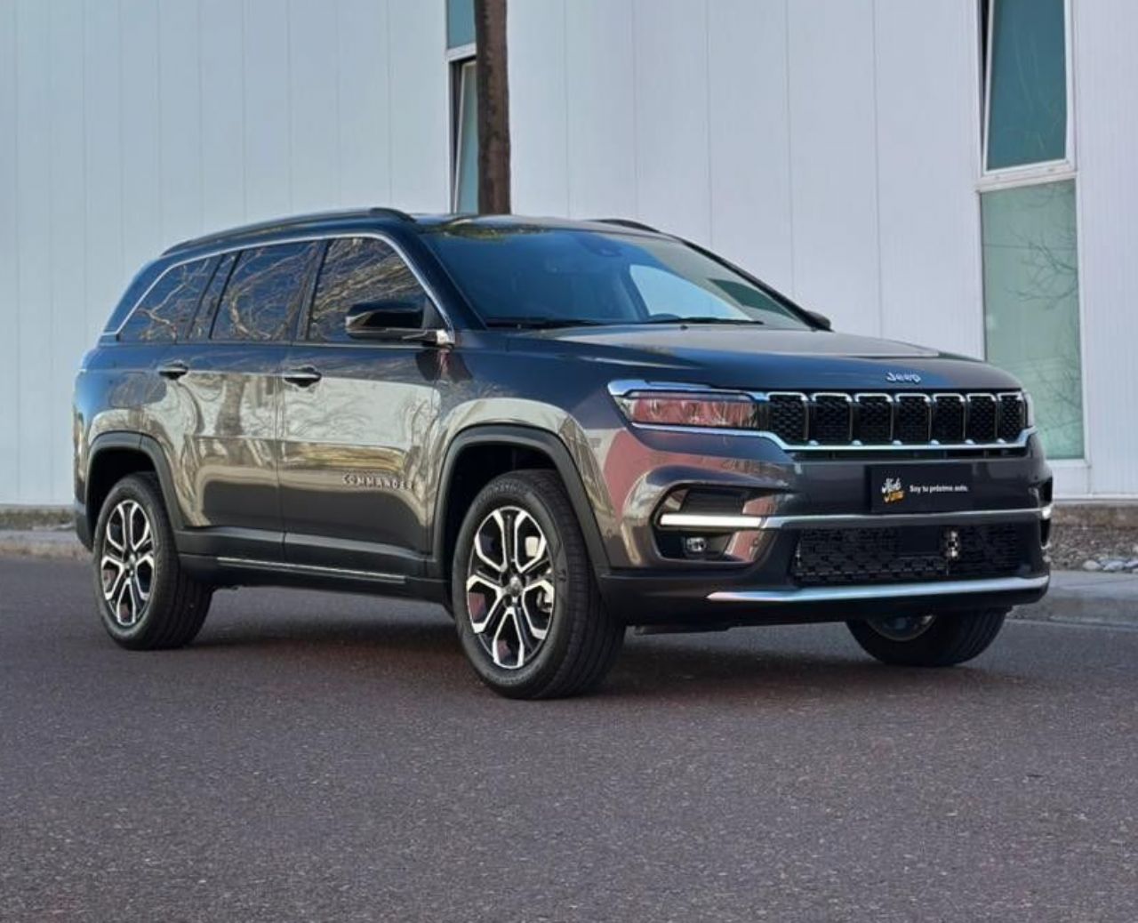 Jeep Commander Nuevo en Mendoza, deRuedas