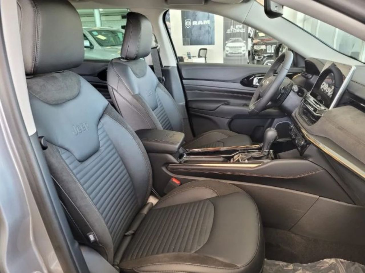 Jeep Commander Nuevo Financiado en Córdoba, deRuedas