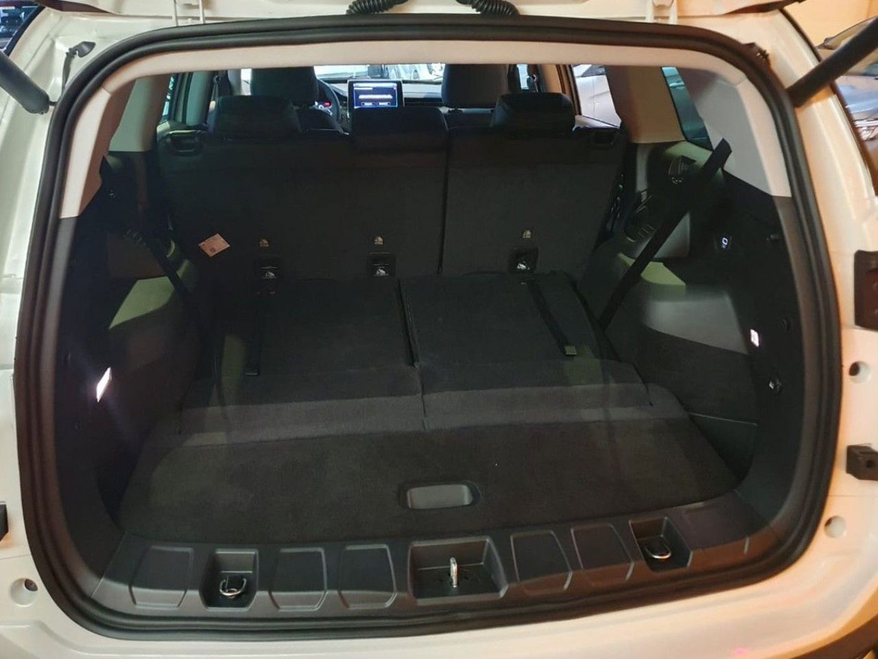 Jeep Commander Nuevo en Mendoza, deRuedas