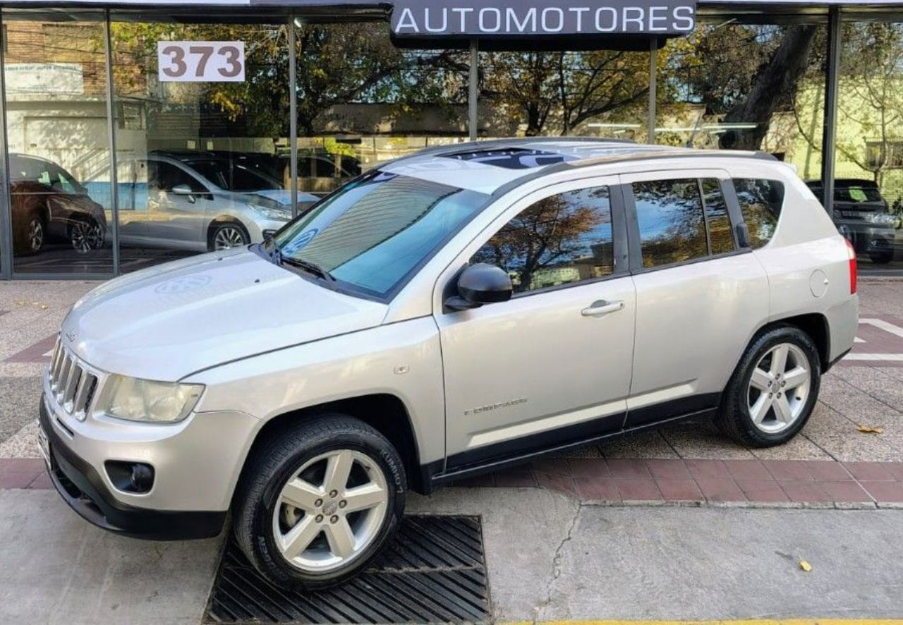 Jeep Compass Usado Financiado en Mendoza, deRuedas