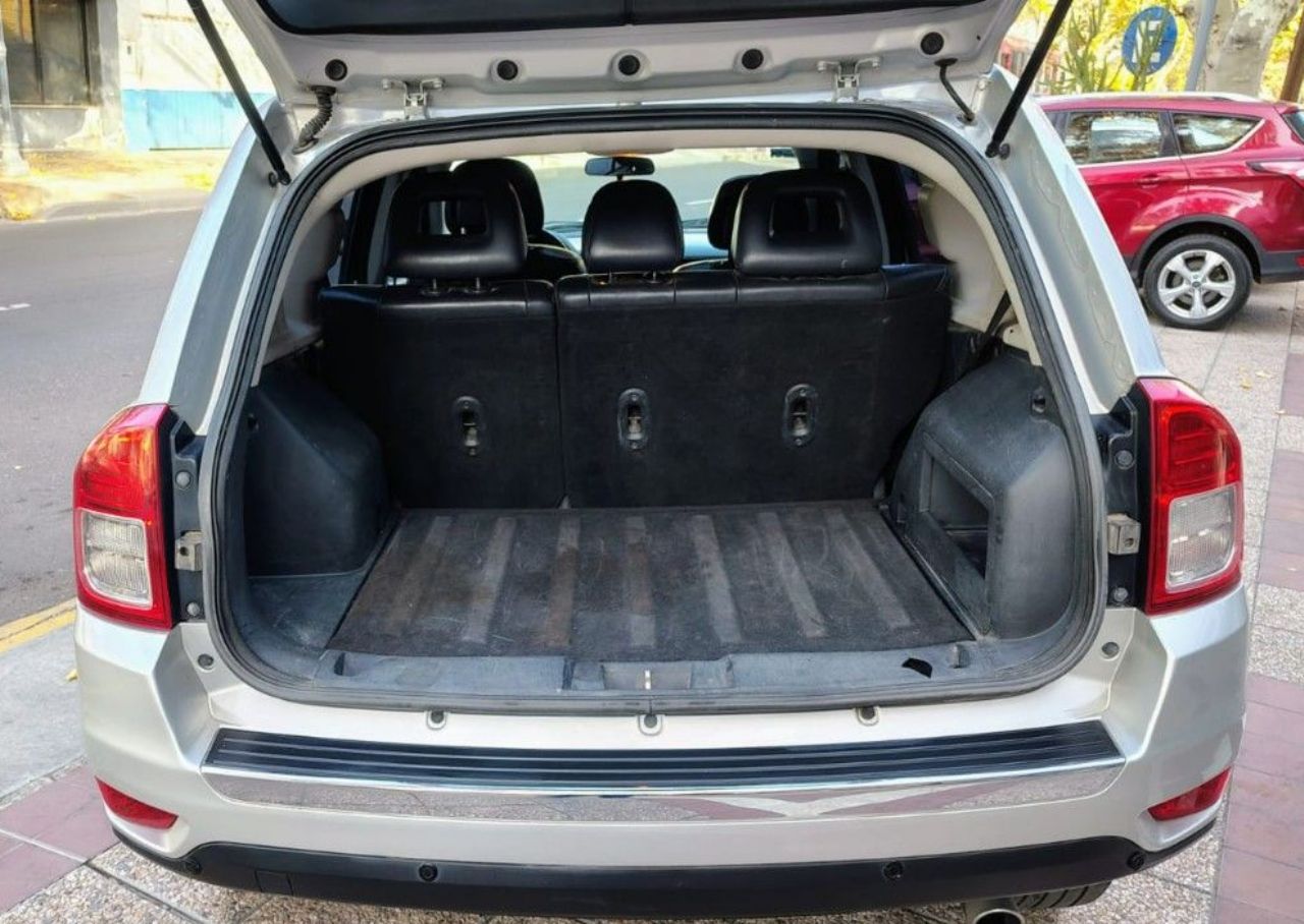 Jeep Compass Usado Financiado en Mendoza, deRuedas