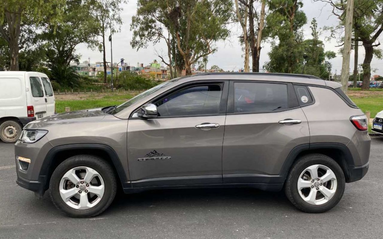 Jeep Compass Usado en Buenos Aires, deRuedas