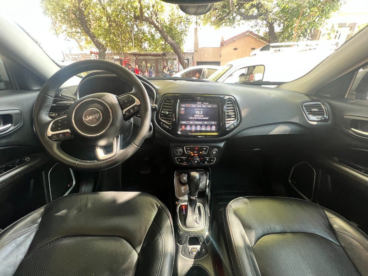 Jeep Compass Usado Financiado en Mendoza, deRuedas