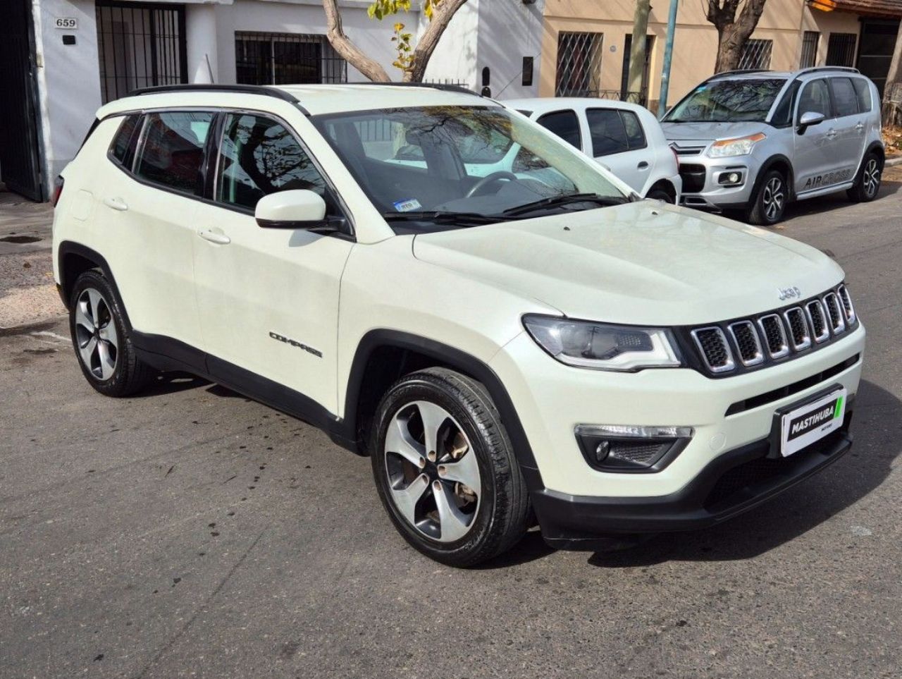 Jeep Compass Usado Financiado en Mendoza, deRuedas