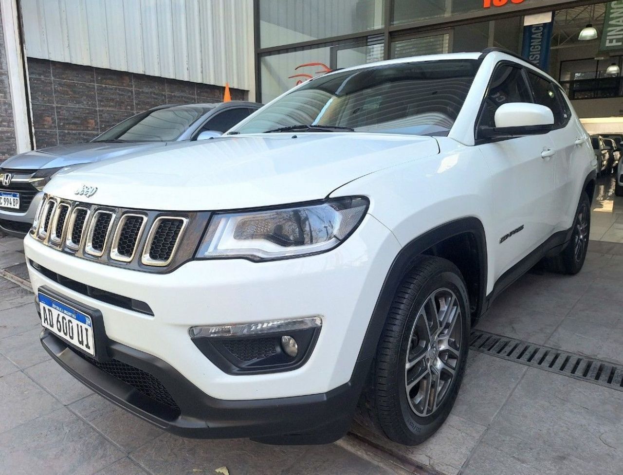 Jeep Compass Usado Financiado en Mendoza, deRuedas