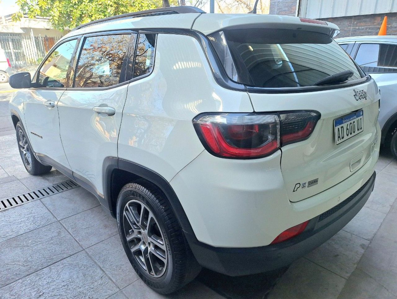 Jeep Compass Usado Financiado en Mendoza, deRuedas