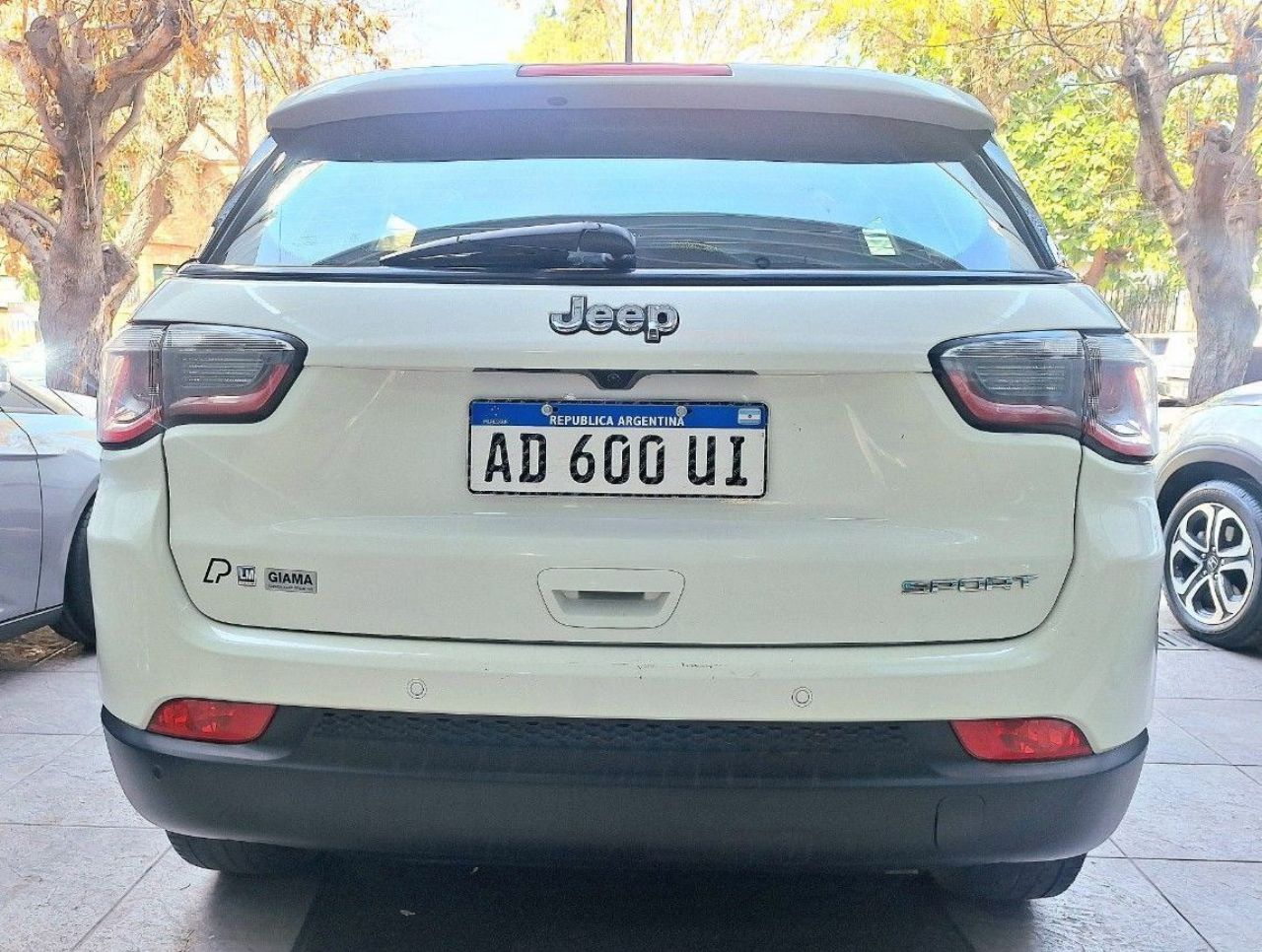 Jeep Compass Usado Financiado en Mendoza, deRuedas