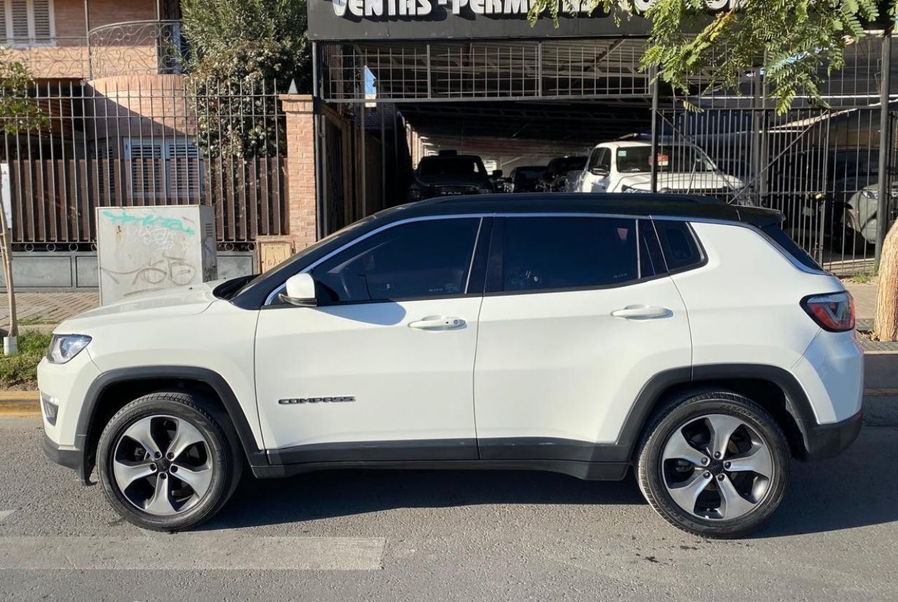 Jeep Compass Usado Financiado en San Juan, deRuedas