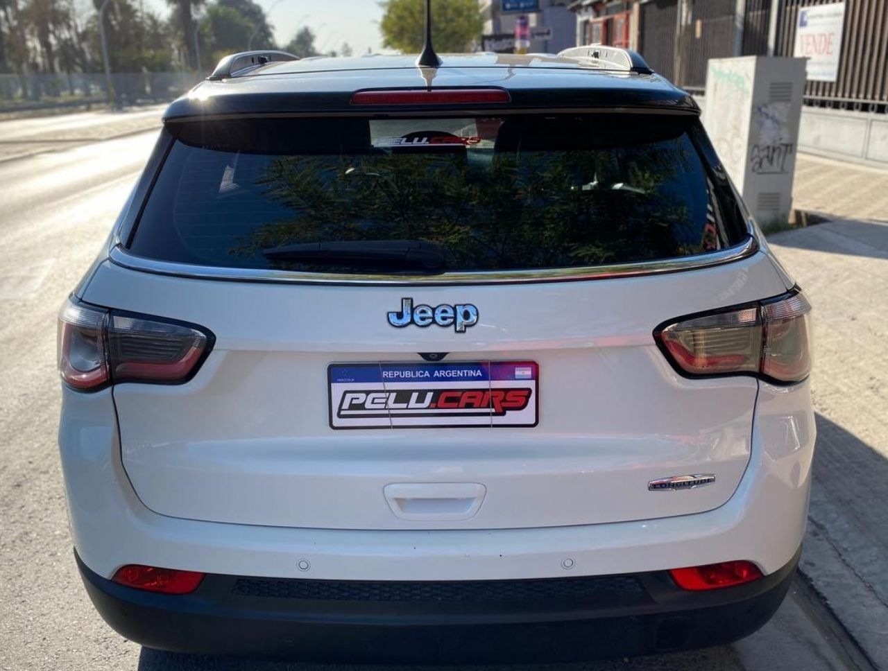 Jeep Compass Usado Financiado en San Juan, deRuedas