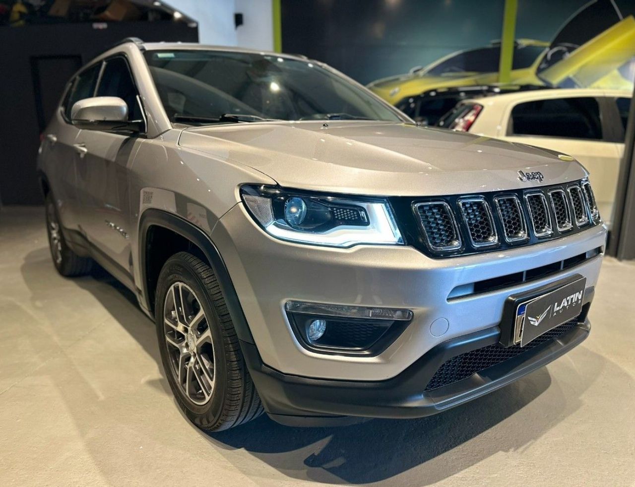 Jeep Compass Usado Financiado en Córdoba, deRuedas