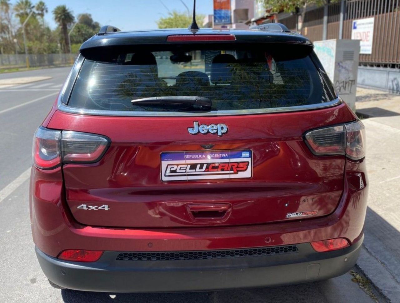 Jeep Compass Usado Financiado en San Juan, deRuedas