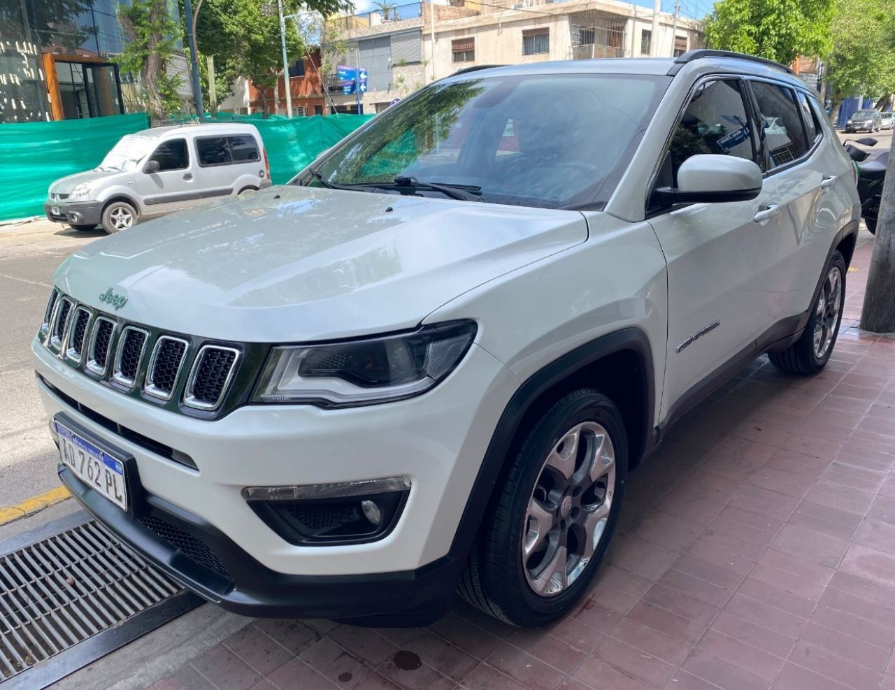 Jeep Compass Usado Financiado en Mendoza, deRuedas
