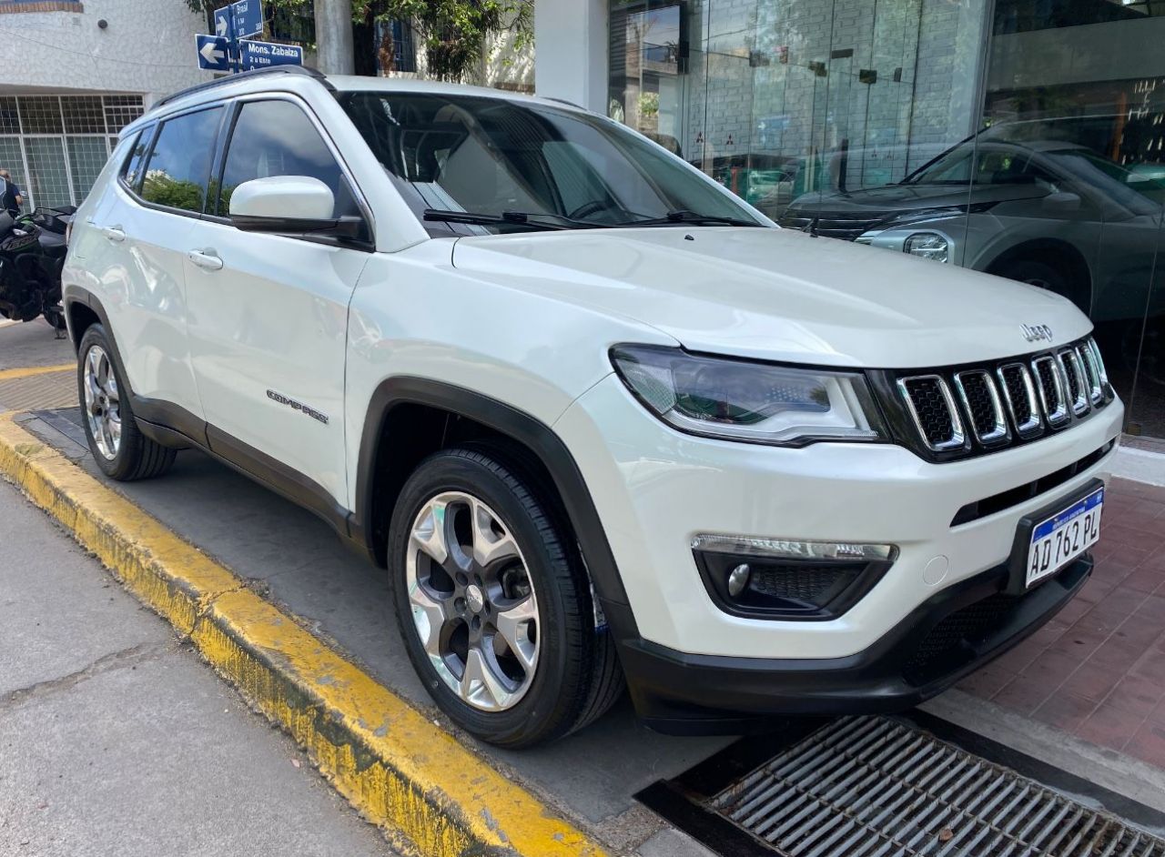 Jeep Compass Usado Financiado en Mendoza, deRuedas