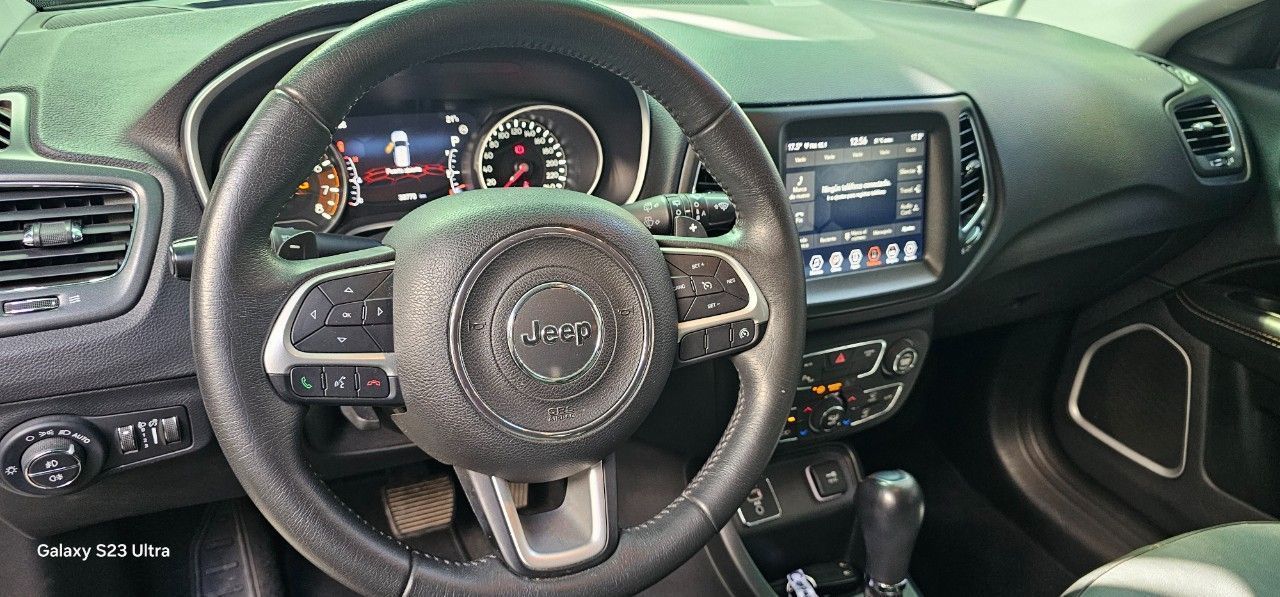 Jeep Compass Usado Financiado en San Juan, deRuedas