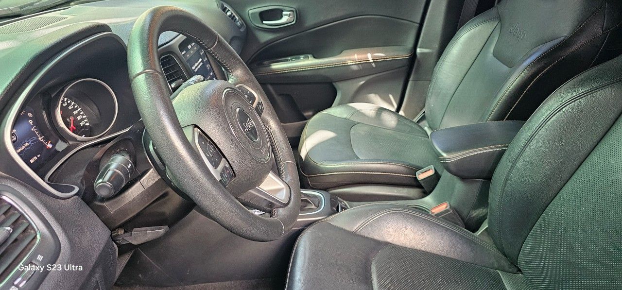 Jeep Compass Usado Financiado en San Juan, deRuedas