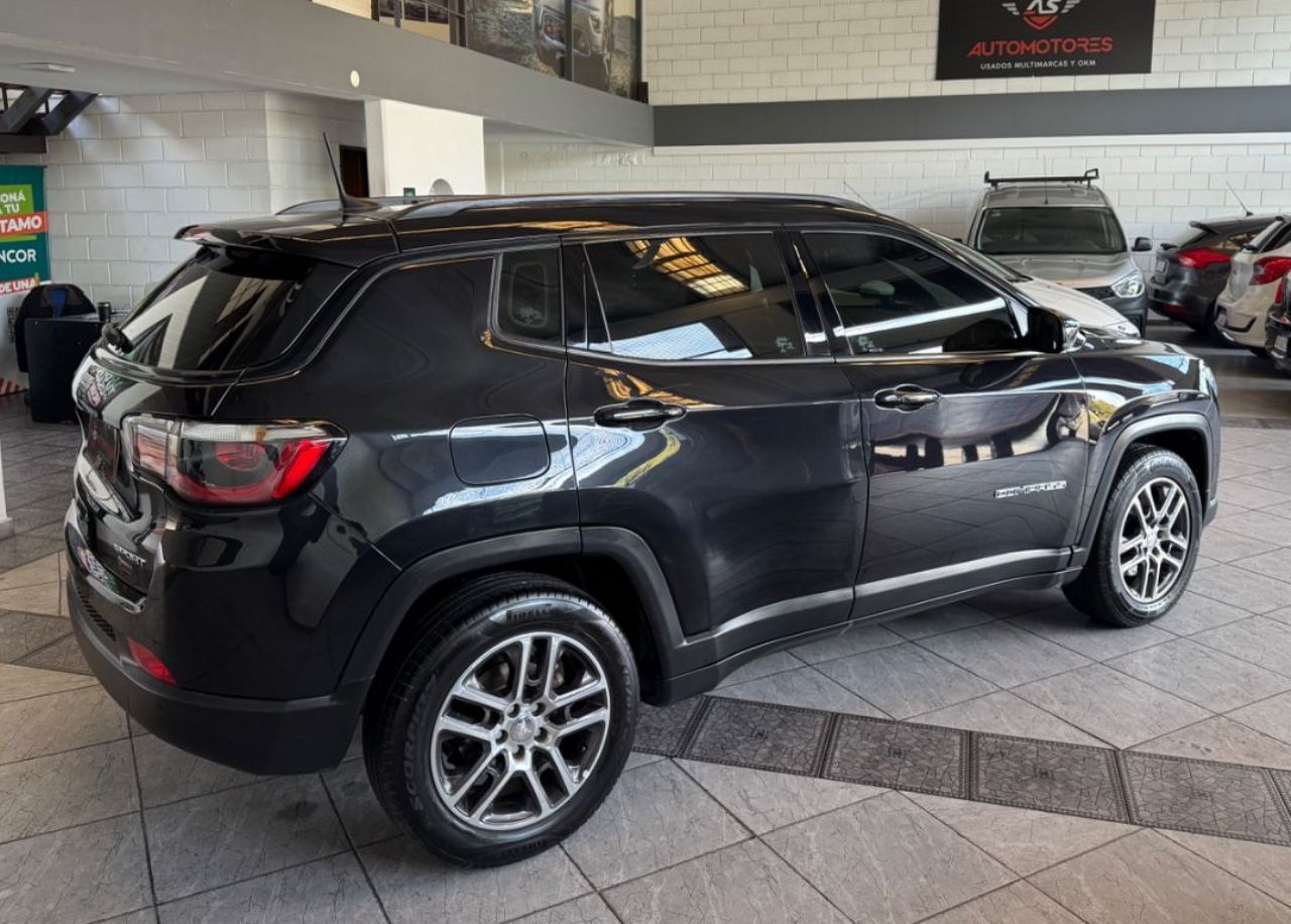 Jeep Compass Usado Financiado en Córdoba, deRuedas