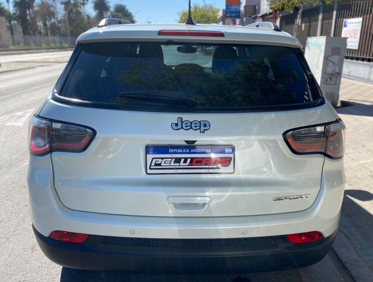 Jeep Compass Usado Financiado en San Juan, deRuedas