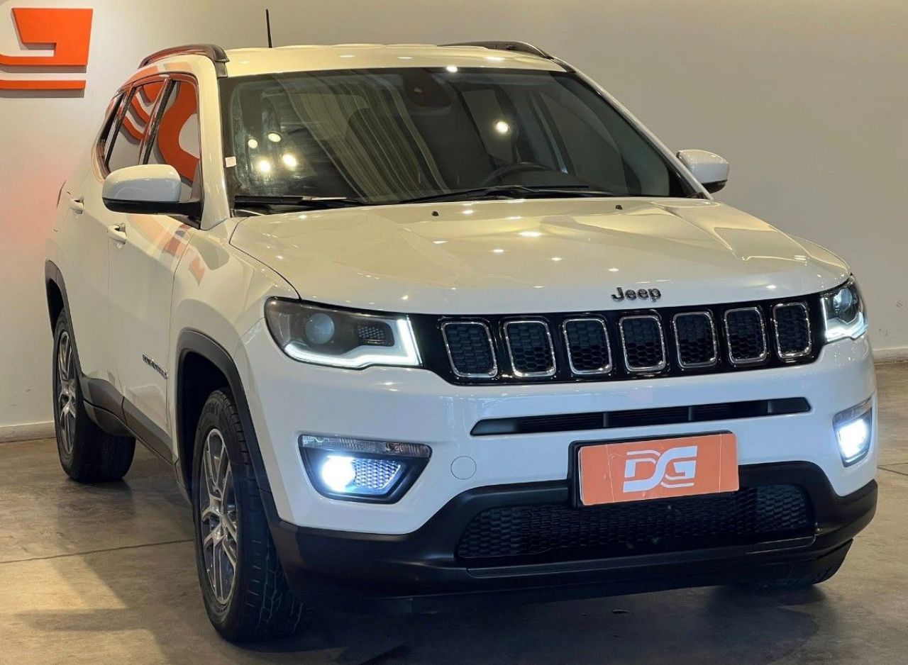 Jeep Compass Usado Financiado en Córdoba, deRuedas