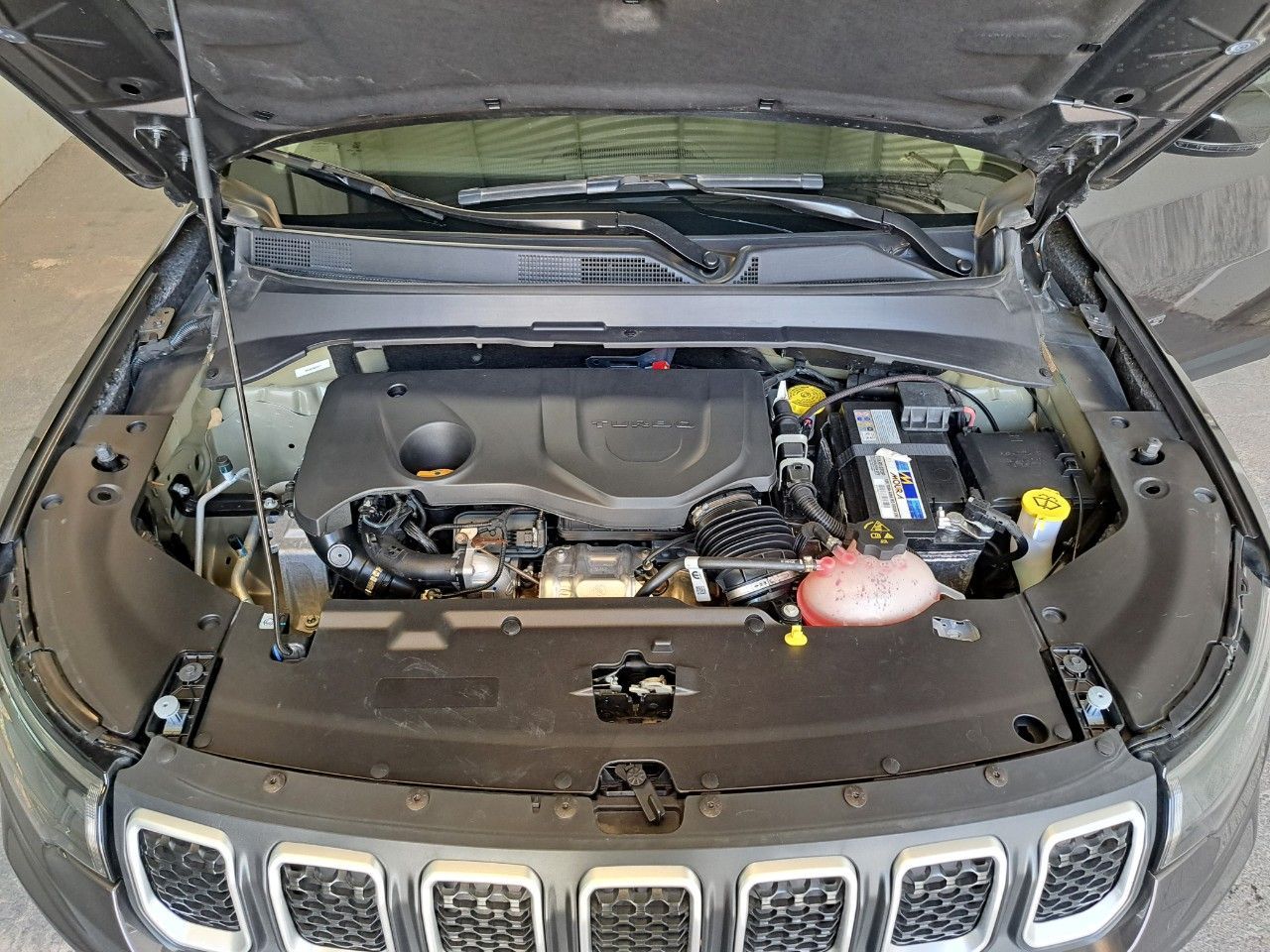 Jeep Compass Usado Financiado en Mendoza, deRuedas