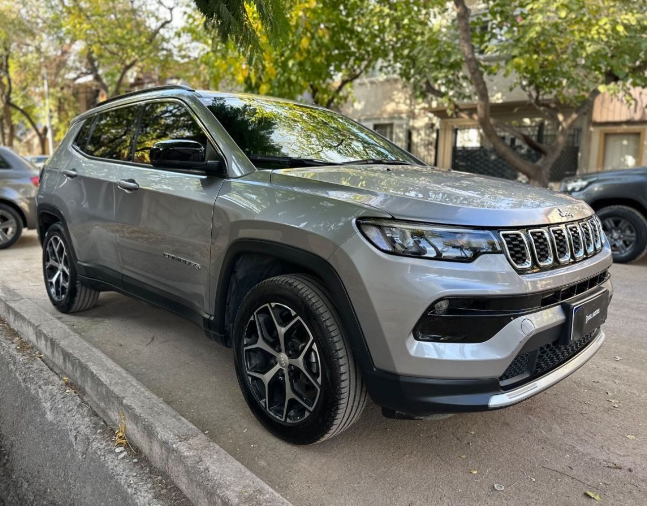 Jeep Compass Usado Financiado en Mendoza, deRuedas