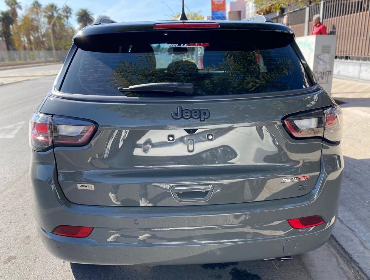 Jeep Compass Usado Financiado en San Juan, deRuedas