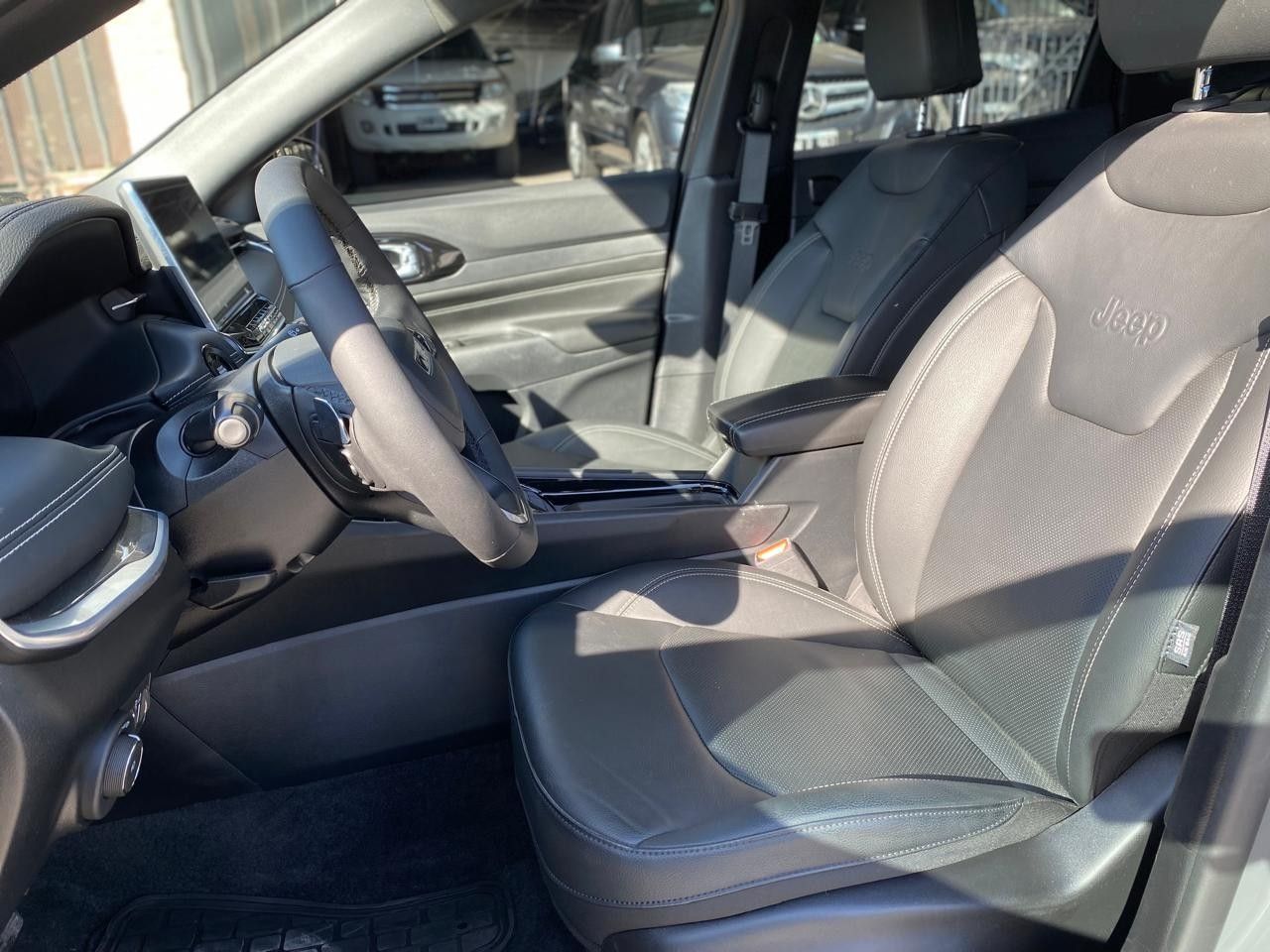 Jeep Compass Usado Financiado en San Juan, deRuedas