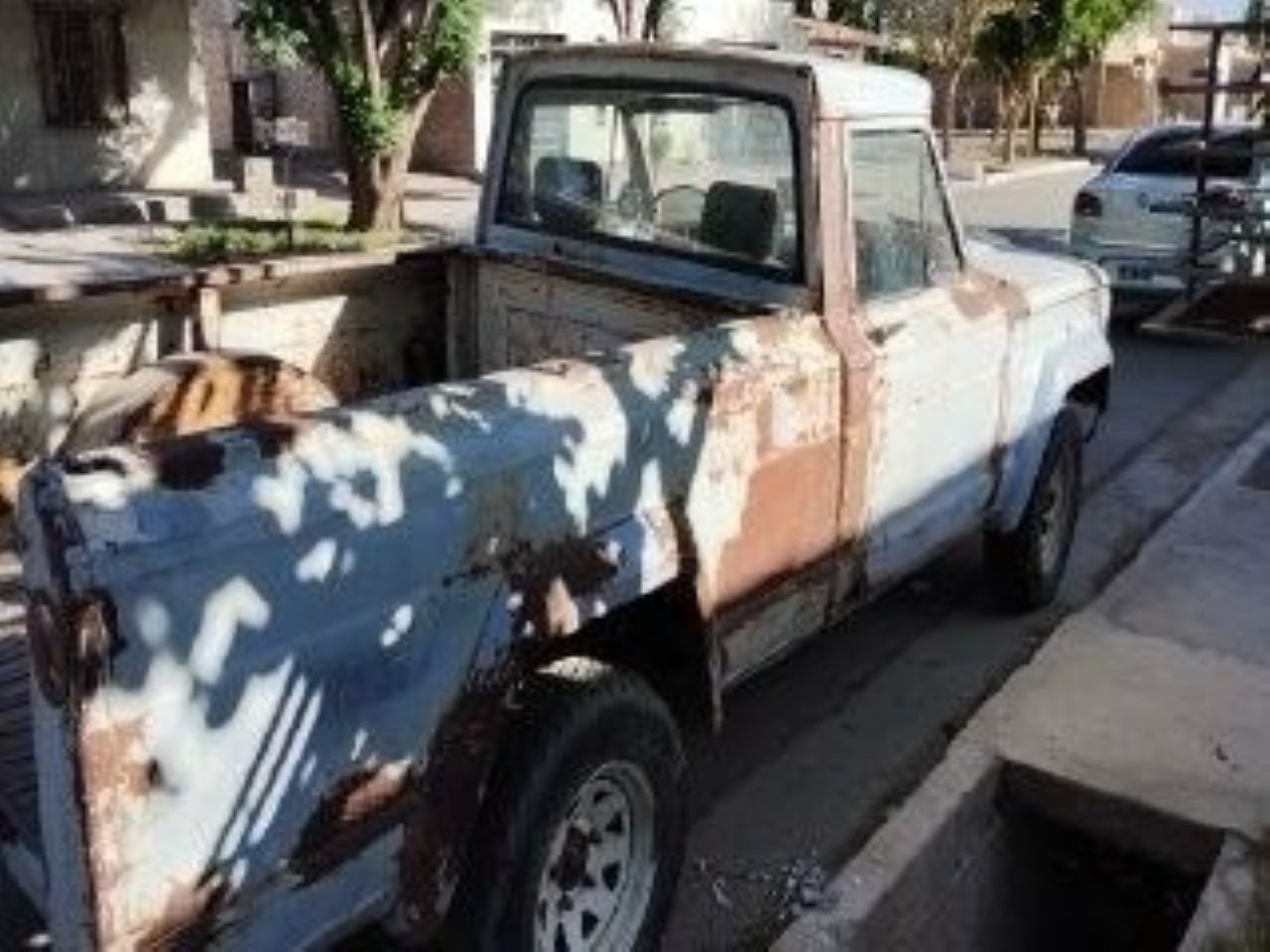 Jeep Gladiator Usada en Mendoza, deRuedas