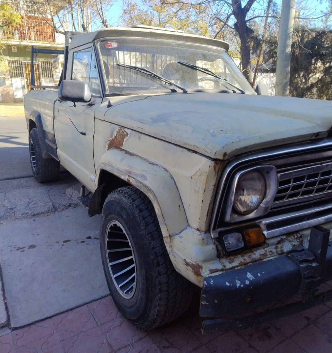 Jeep Gladiator Usada en Mendoza, deRuedas