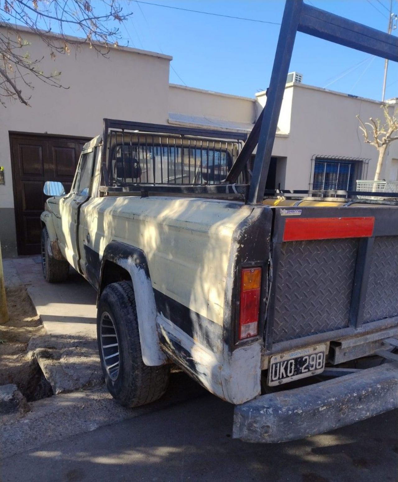 Jeep Gladiator Usada en Mendoza, deRuedas