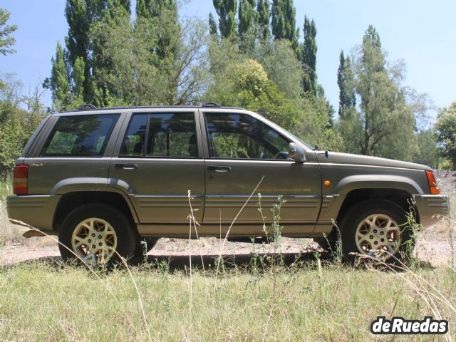 Jeep Grand Cherokee Usado en Mendoza, deRuedas