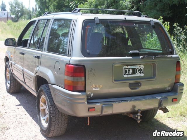 Jeep Grand Cherokee Usado en Mendoza, deRuedas