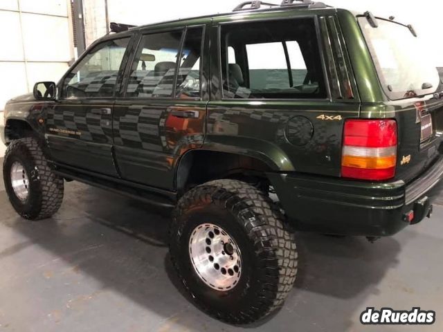 Jeep Grand Cherokee Usado en San Juan, deRuedas