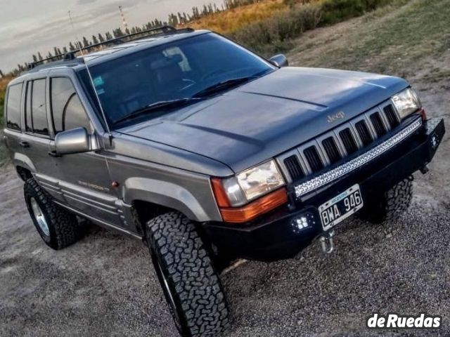 Jeep Grand Cherokee Usado en Mendoza, deRuedas