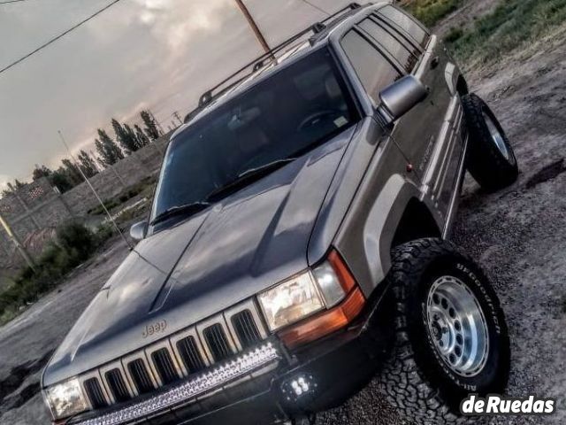 Jeep Grand Cherokee Usado en Mendoza, deRuedas