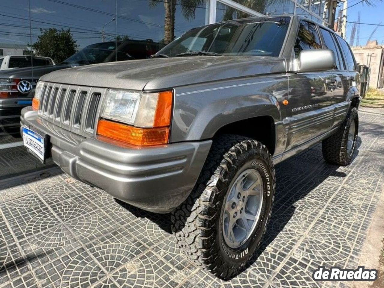 Jeep Grand Cherokee Usado en San Juan, deRuedas